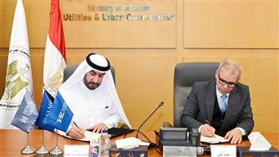 باستثمارات 15 مليار جنيه.. هيئة المجتمعات العمرانية توقع عقد مشروع تجاري فندقي بالقاهرة الجديدة