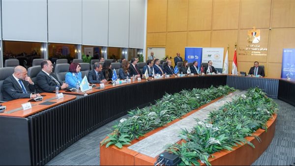 جانب من توقيع بروتوكول