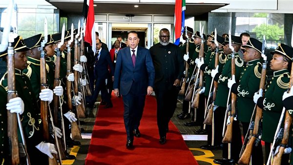 رئيس الوزراء يصل