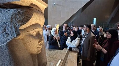 أعضاء المجلس التنفيذي للألكسو يزورون المتحف المصري الكبير ويشيدون بالعراقة والإبداع