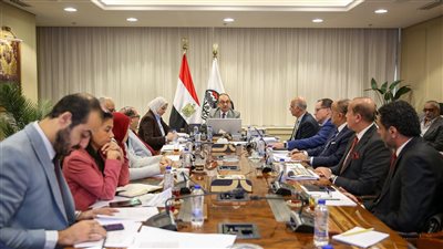 23% نمو الإيرادات.. وزير قطاع الأعمال يستعرض مؤشرات الأداء للشركة القابضة للسياحة والفنادق