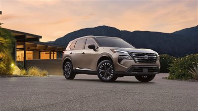 اكتشاف غريب يهز سوق السيارات.. الموديل الأقدم من نيسان روج أفضل من الجديد