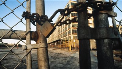 المكن راجع يشتغل من تاني.. الحكومة مش هتسيب مصنع مقفول