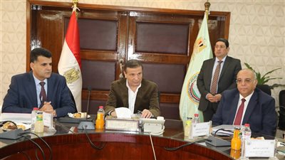 علاء فاروق: تطوير التربة والميكنة الزراعية ضمن أولويات جهاز تحسين الأراضي