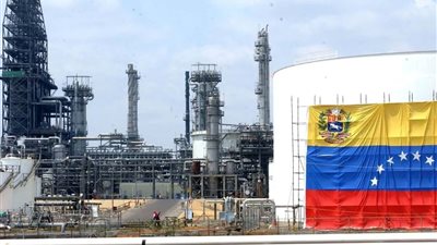 نفط فنزويلا وتوترات آسيا يعيدان التقلبات للأسواق العالمية