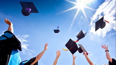 رابط التقديم.. 10 منح دراسية من جامعة هارفارد الأمريكية بالشراكة مع «المالية»