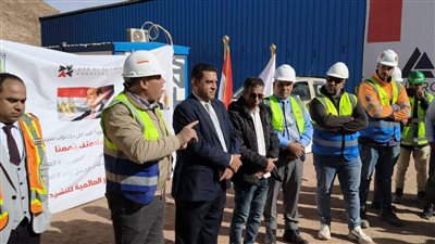 «سلامتك تهمنا».. وزارة العمل تطلق مبادرة جديدة لحماية العمال بمشروع التجلي الأعظم