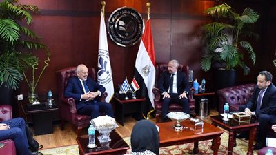 الجوسقي وسفير اليونان يتفقان على تعزيز الاستثمارات المشتركة وتطوير الشركات