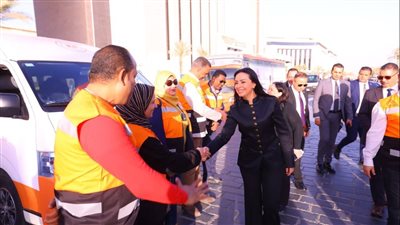 مايا مرسي تعلن رفع جاهزية فرق التدخل السريع والهلال الأحمر لدعم الأطفال والكبار بلا مأوى