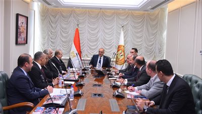 جبران يبحث مع 