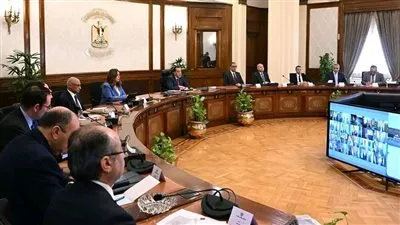 العمل مع النواب ليس اختيارًا.. رئيس الحكومة يطلق خطة جديدة للتواصل المباشر مع أعضاء البرلمان