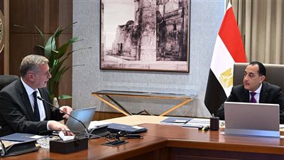 مدبولي يبحث مع وزير البترول خطط الاستكشاف وتطوير تقنيات الحفر في مصر