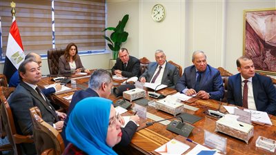 منال عوض تتابع خطط المرحلة المقبلة وتؤكد تسريع تنفيذ المشروعات بالمحافظات