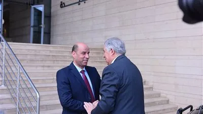 وزير العمل يزور جامعة الجيزة الجديدة لتسليم عقود عمل لذوي الهمم