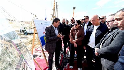 راندة المنشاوي تتابع تنفيذ مشروعات مارينا 8 وبوغاز بحيرات نيو مارينا