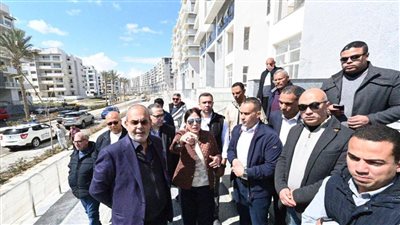 وزيرة الإسكان تتفقد كومباند 