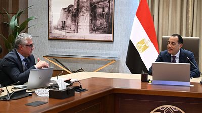 رئيس الوزراء يتابع الموقف التنفيذي لمشروعات المنطقة الاقتصادية لقناة السويس