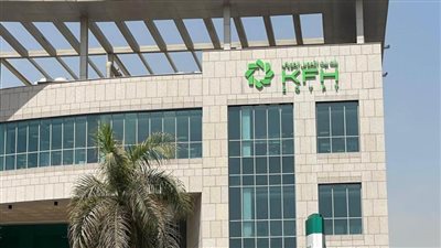 بنك بيت التمويل الكويتي يطلق طريقة دفع Apple Pay عبر Touch ID