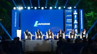 لافارج مصر تقود التحول نحو البناء المستدام بقمة 
