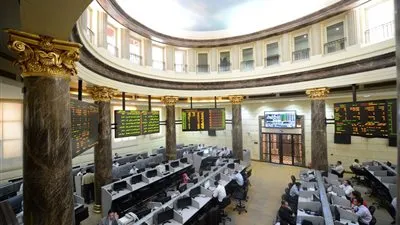 مكاسب مبكرة للبورصة المصرية.. EGX30 يرتفع إلى 47,550 نقطة في بداية تعاملات الخميس