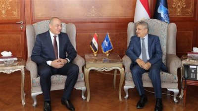 بروتوكول جديد لمحو الأمية.. تعاون بين هيئة قناة السويس والهيئة العامة لتعليم الكبار لدعم بناء الإنسان