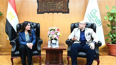 راندة المنشاوي تتفقد مشروعات مياه الشرب والصرف الصحي بمحافظة الفيوم