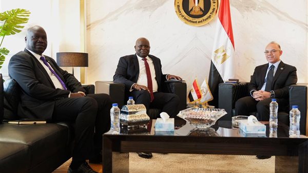 وزير الاستثمار ونظيره بجنوب السودان    
