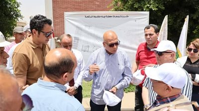 نائب وزيرة الإسكان يتابع مشروعات «حياة كريمة»