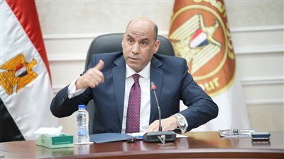 وزير العمل: إقتصادية قناة السويس تحتاج 12 ألف فرصة عمل.. وشراكة مع القطاع الخاص لتوفير العمالة
