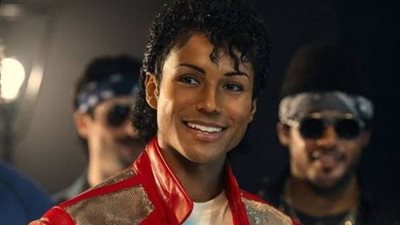 فيلم مايكل جاكسون يواصل الهيمنة على شباك التذاكر