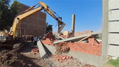 محافظ الجيزة يوجه بحملات حاسمة للتصدي لمخالفات البناء والتعديات على الأراضي