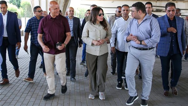 وزيرة الإسكان تتفقد