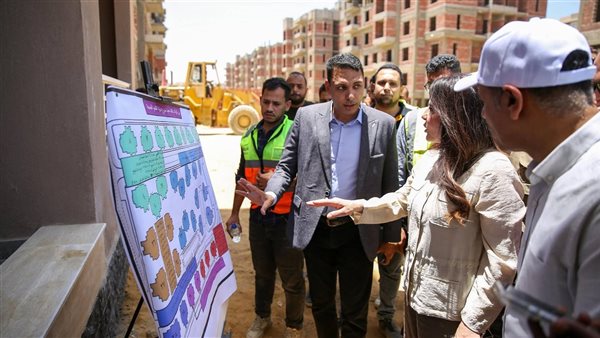 وزيرة الإسكان تتفقد