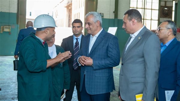 وزير الإنتاج الحربي